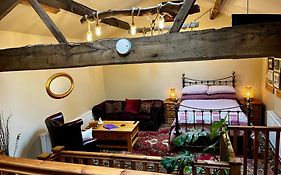 Lane House Barn
